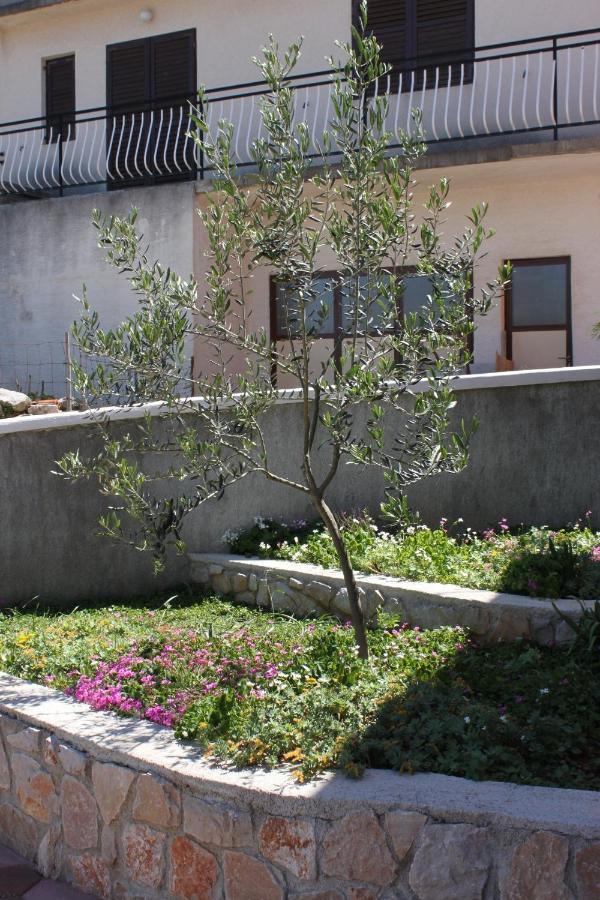 Apartments With A Parking Space Tkon, Pasman - 6216 Exterior foto