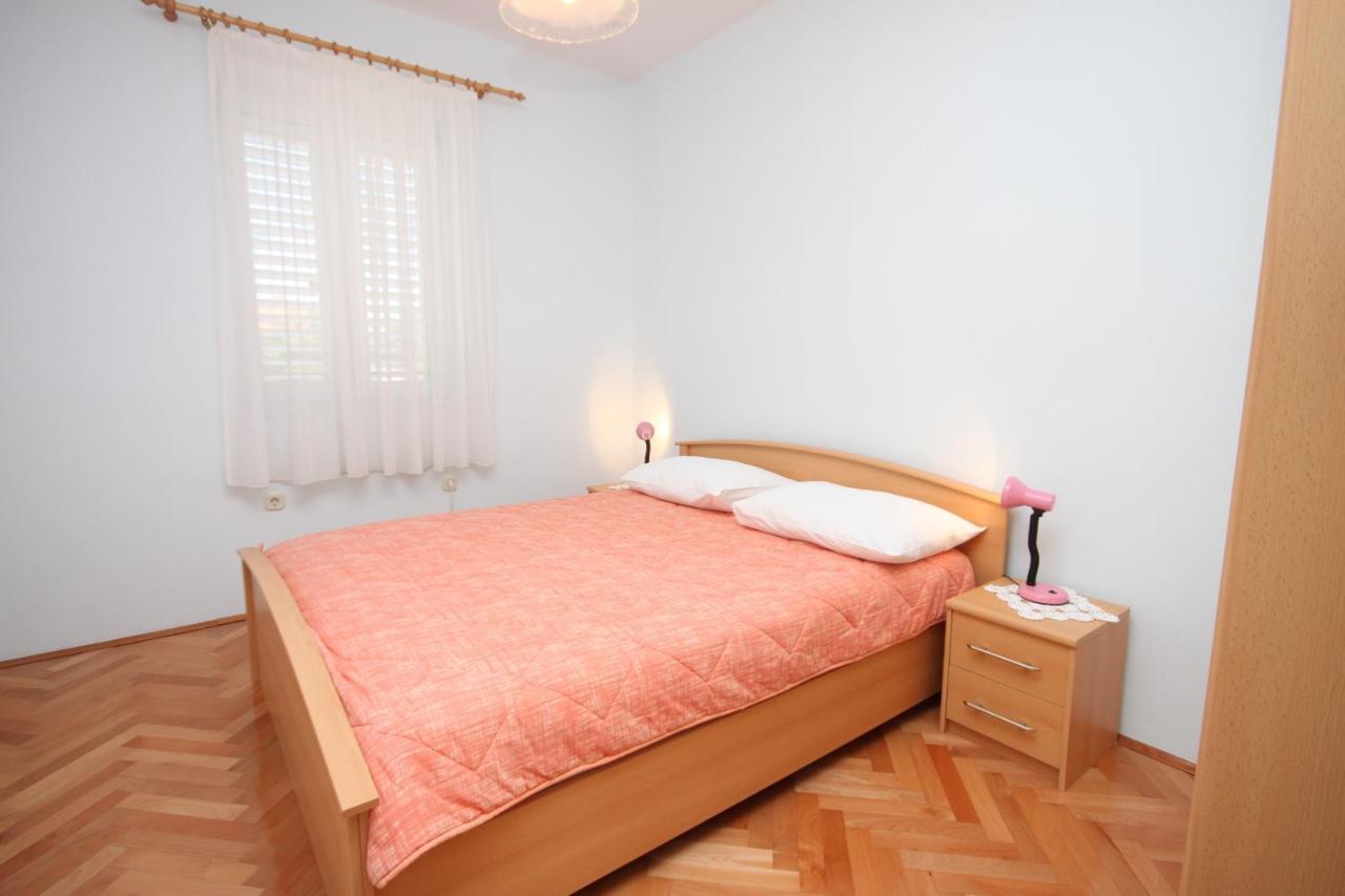 Apartments With A Parking Space Tkon, Pasman - 6216 Exterior foto